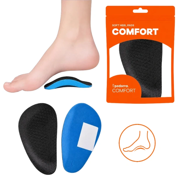 Ortopedické vložky Podorra COMFORT na podporu klenby s ukážkou umiestnenia pod chodidlom a produktovým balením.